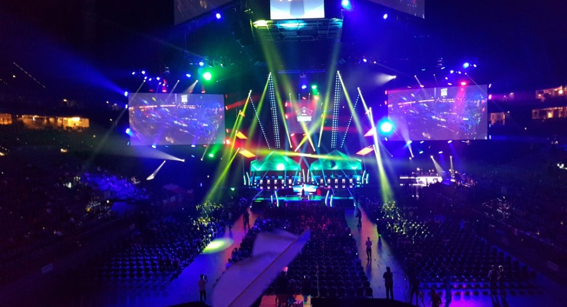 A picture from the back of the LANXESS arena before the ESL One 2016 tournament started.