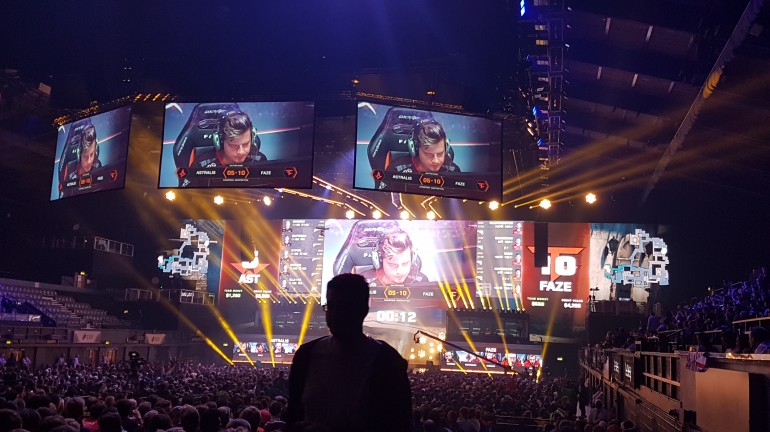 Mid-game picture of Astralis versus FaZe, taken from the far back right hand corner of the stadium. This picture was taken during the half-time break where both teams switched sides in-game.